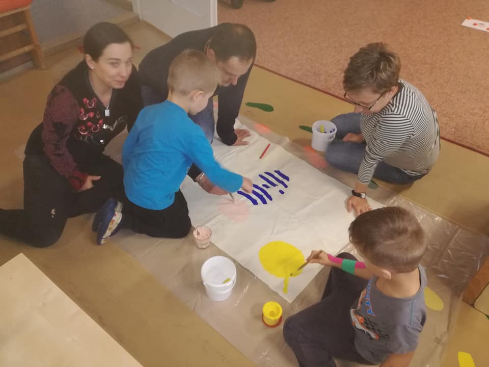 22688792_316465125494640_196718722159315172_n