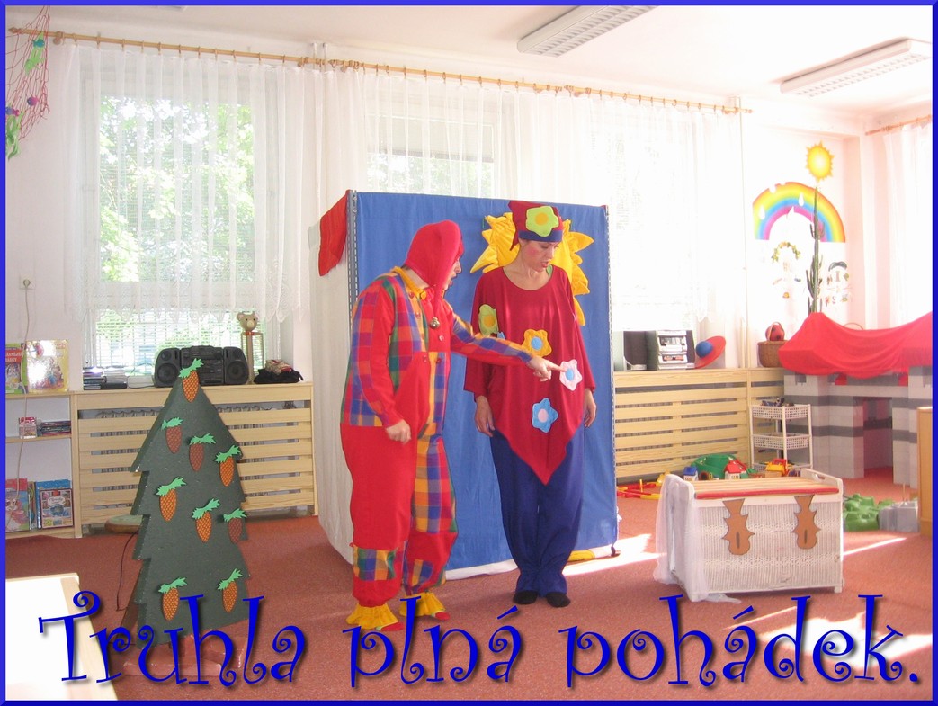 truhla plná pohádek 2010 001