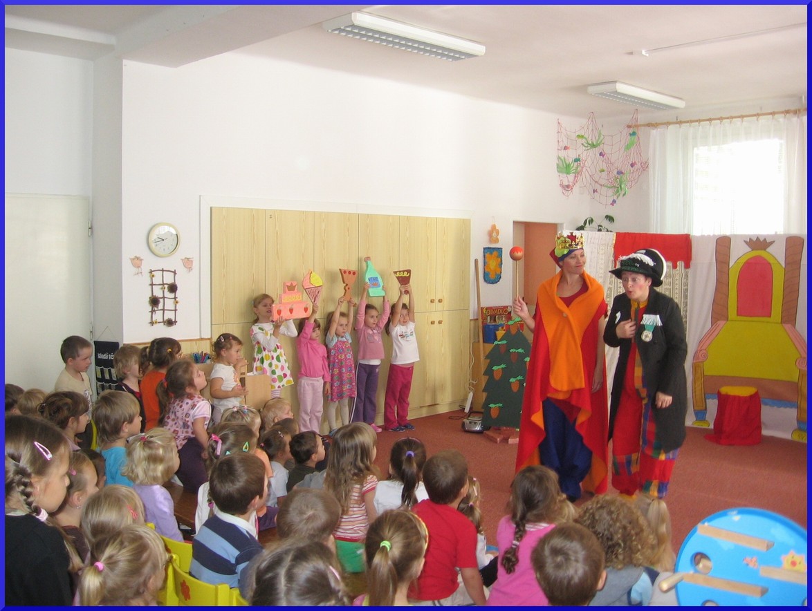 truhla plná pohádek 2010 011