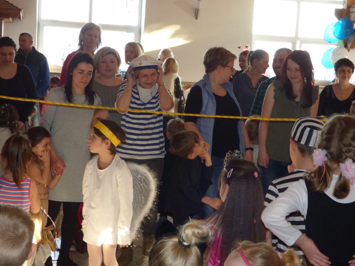 1 KARNEVAL (81)