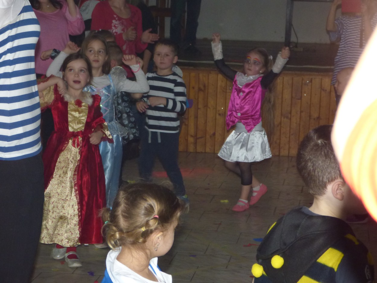 1 KARNEVAL (121)