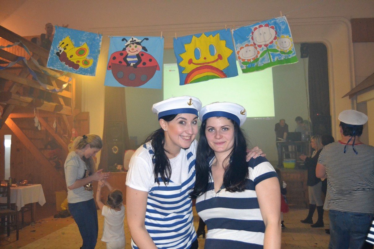 2 KARNEVAL (60)