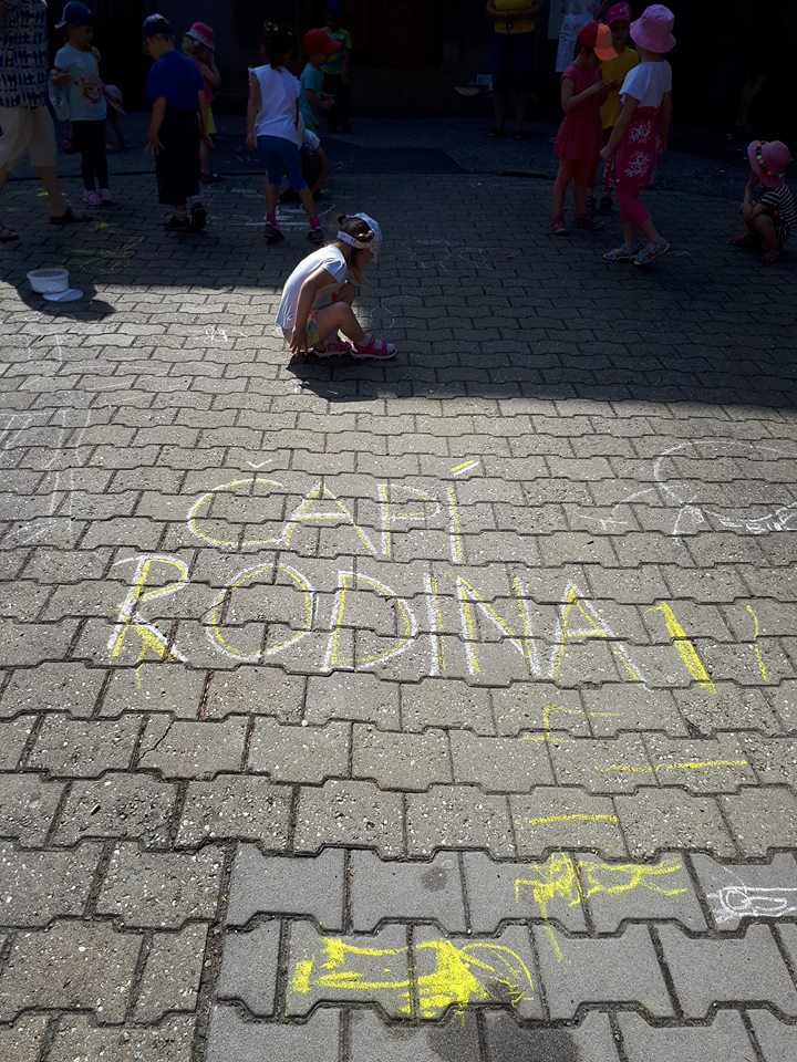 33707808_1838348469521264_477528688900964352_n