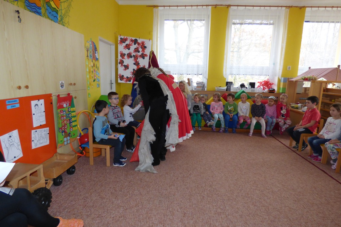 MIKULÁŠ (121)