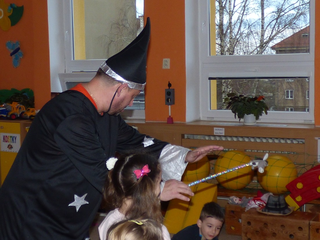 Pohádkový týden-úterý (5)