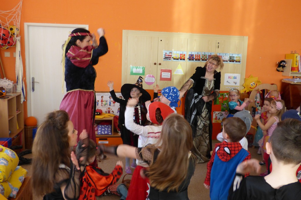 5 dopolední karneval v mš (21)