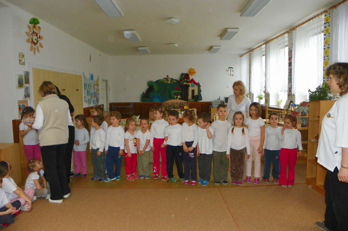 SPORTOVNÍ DOPOLEDNE (230)